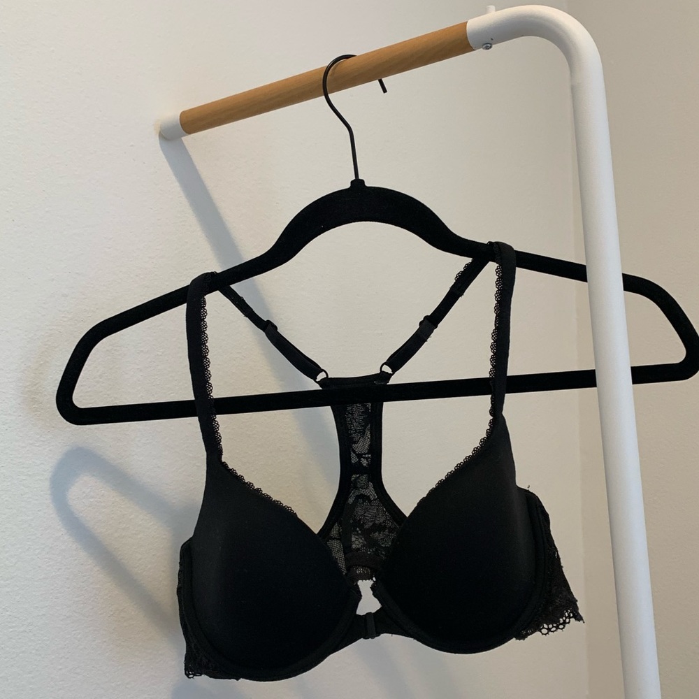 VS Racerback Bra 🖤